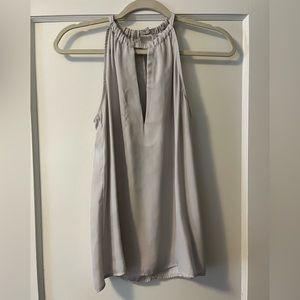 BB Dakota silver top